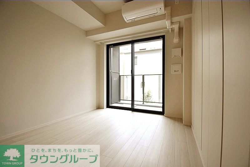居室・リビング　お問合せは(株)タウンハウジングレジデンス事業部　赤坂店・…