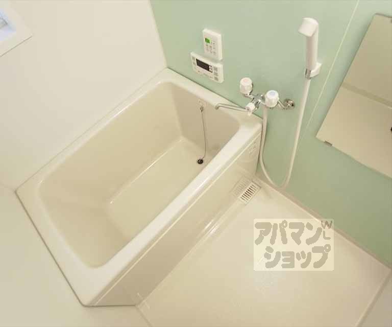 ヴィヴィ茶山の風呂写真