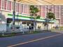 コンビニ　ファミリーマート葛飾亀有四丁目南店（コンビニ）まで241m