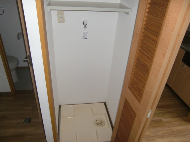 その他　隠せる室内洗濯機置場