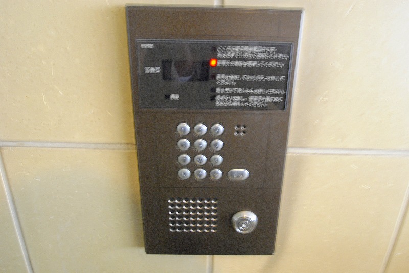 セキュリティ　オートロック完備