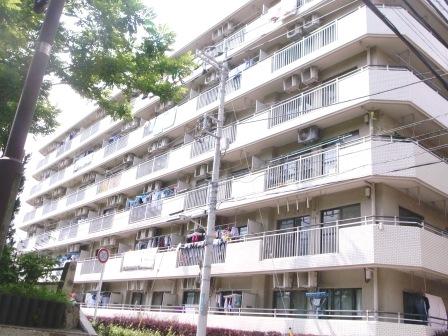 【江戸川区南葛西のマンションの建物外観】