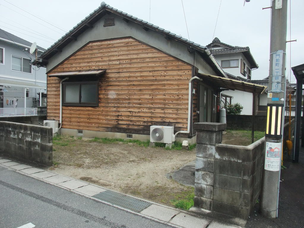 廣本貸家の建物外観