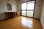 居室・リビング　※別の号室のお部屋になっております。