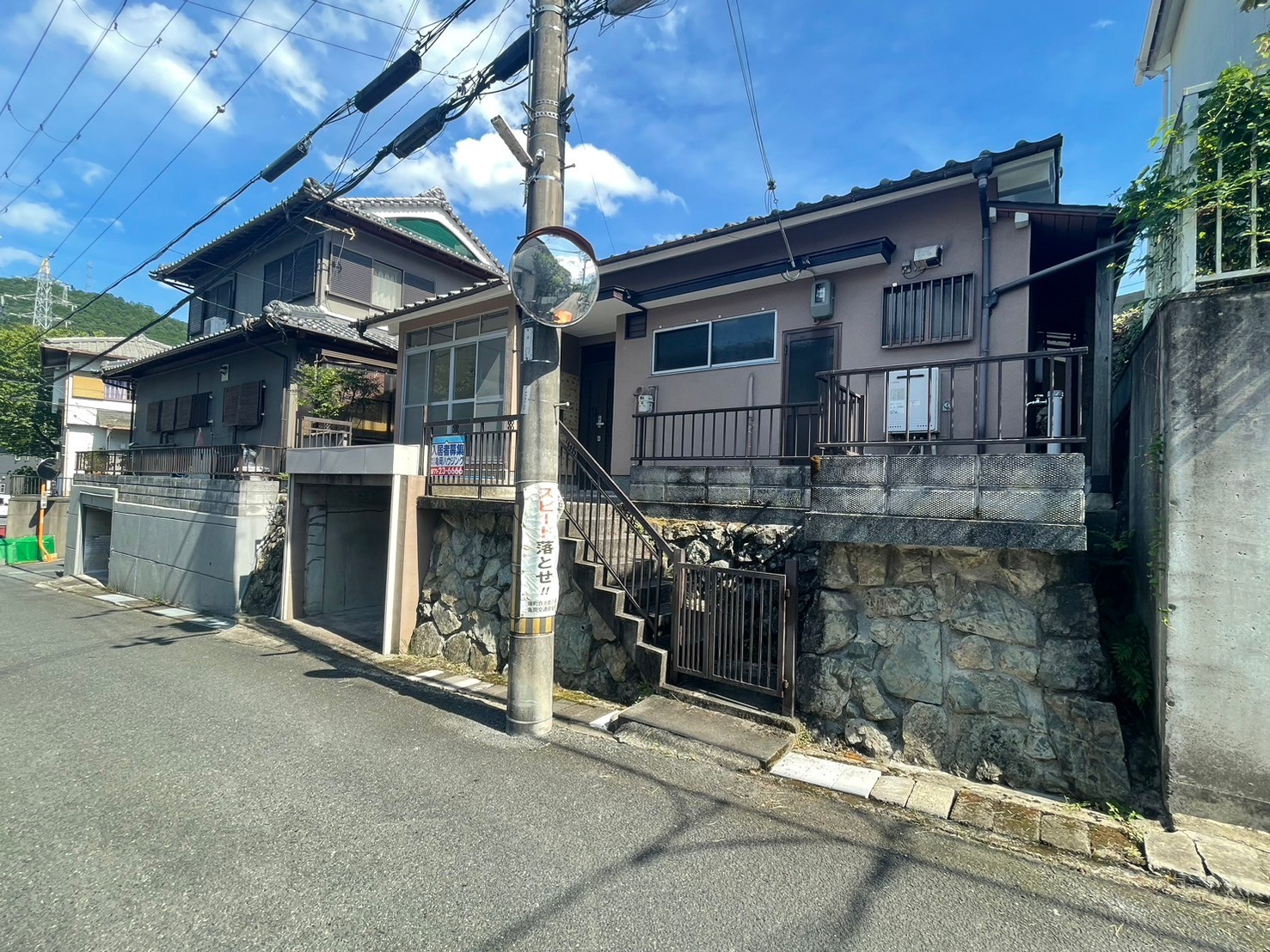 篠町篠下中筋　借家の建物外観