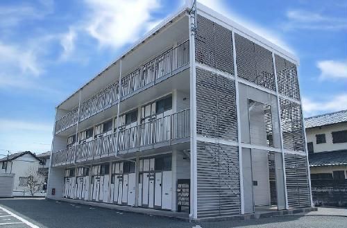 浜松市中央区和田町のマンションの建物外観