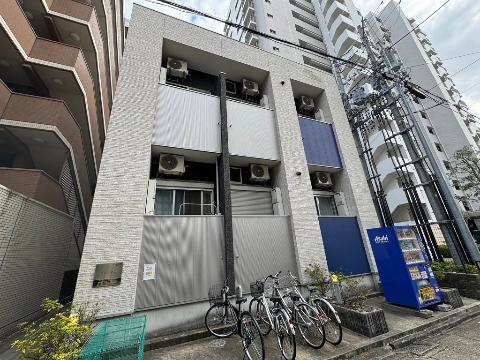 【リブラ金山の建物外観】