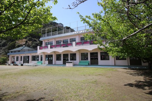 【野比2丁目アパートの幼稚園・保育園】