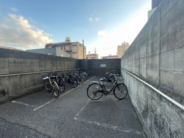 【大田町スカイマンションの駐車場】