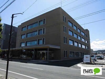 【西村山郡河北町谷地所岡のアパートの役所】