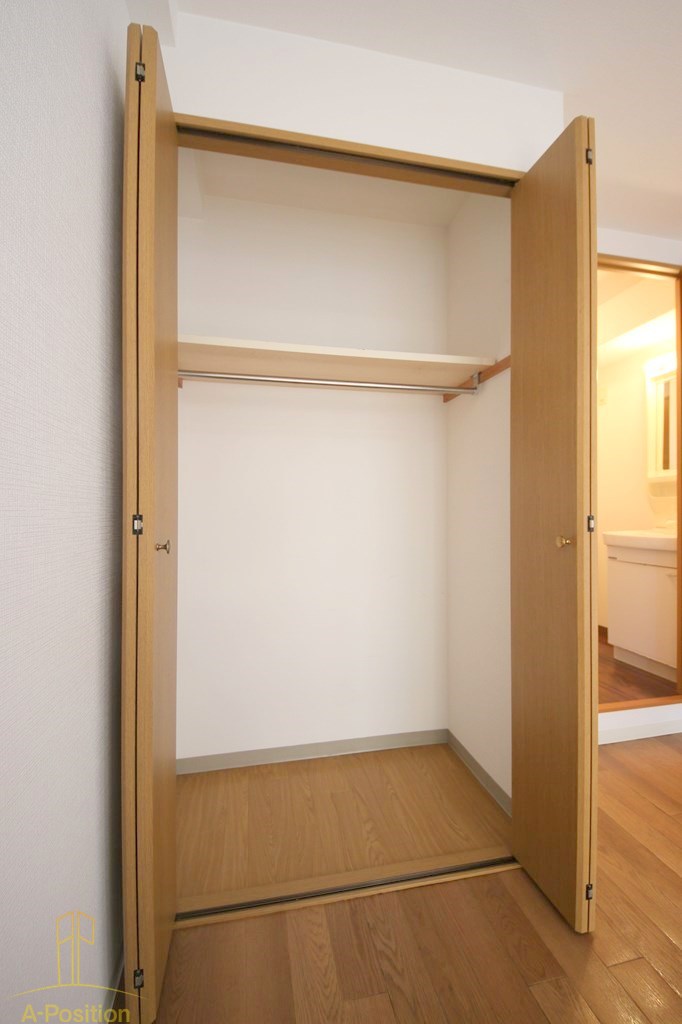 収納　ブリストル神崎