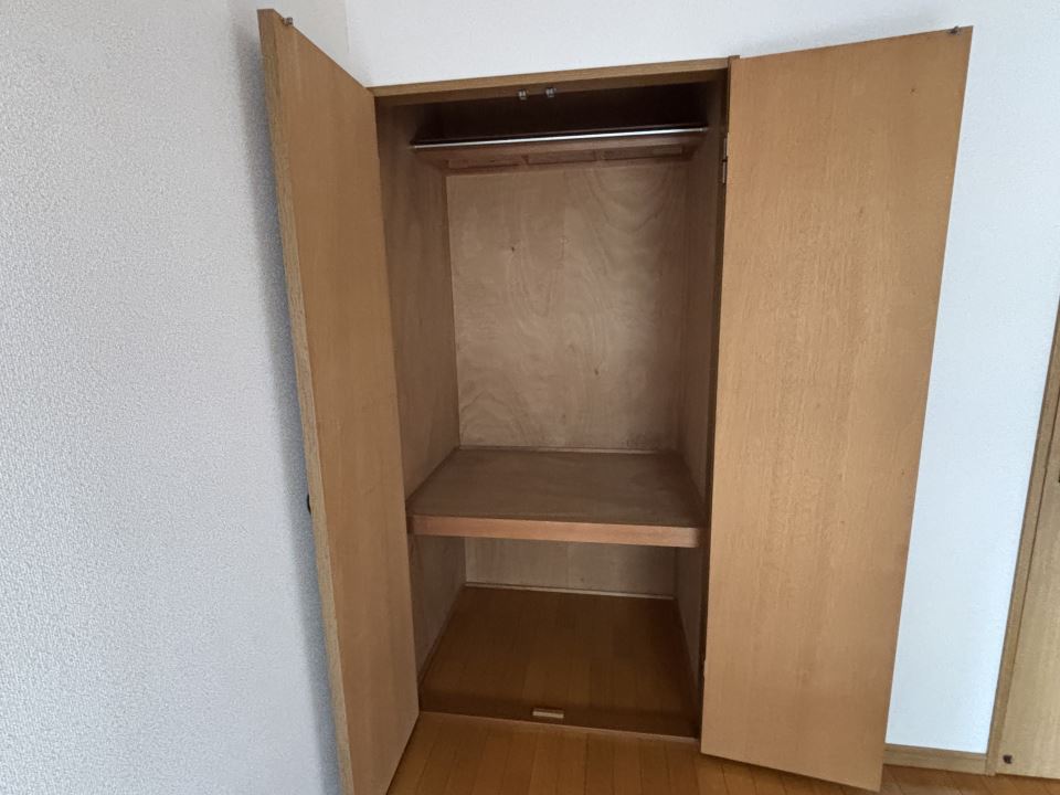 収納　二段収納　一人暮らしでは広めです