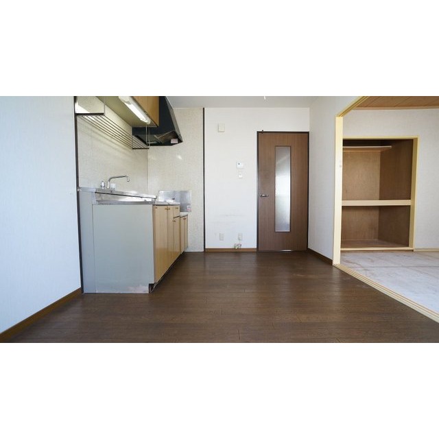 居室・リビング　リビング