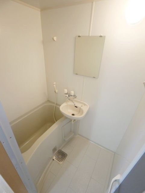 バス・シャワールーム　★お部屋探しは株式会社タウンハウジング東京まで★