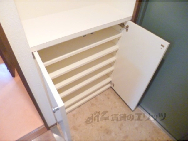収納　下駄箱