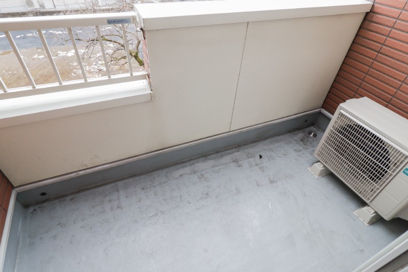 バルコニー　図面と現状に相違がある場合には現状を優先