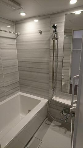 バルコニー　陽当たり良好なバルコニーです