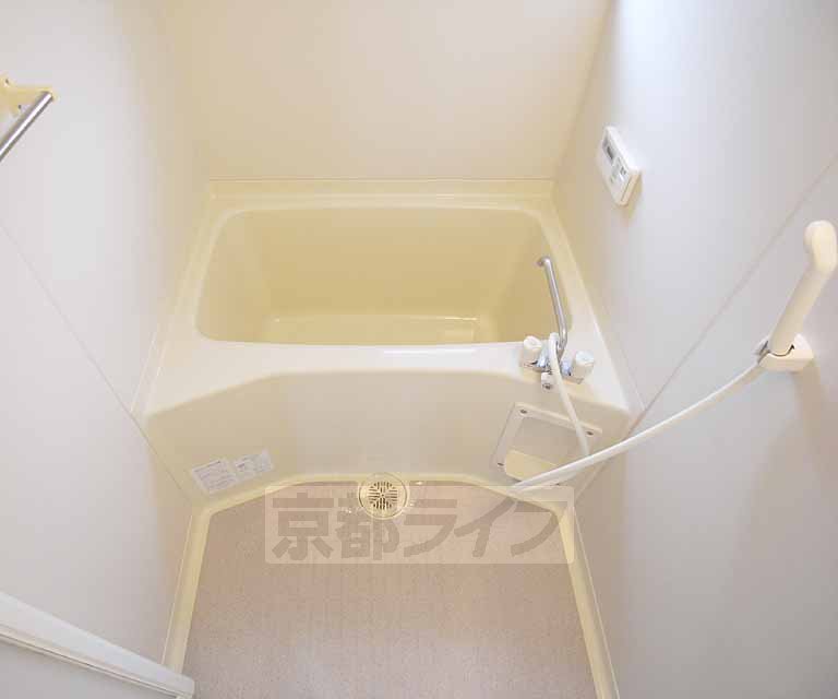 バス・シャワールーム　大人もゆったり。