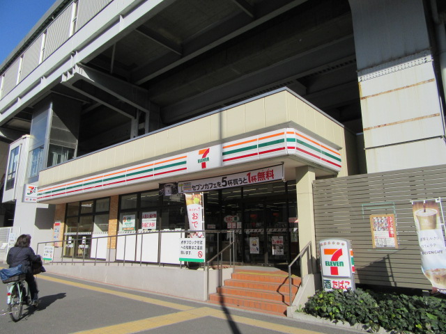 コンビニ　セブンイレブン新馬場駅前店（コンビニ）まで453m