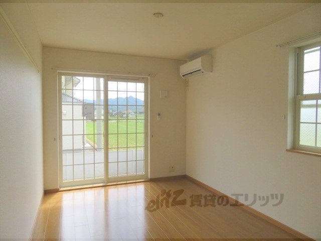 居室・リビング　洋室