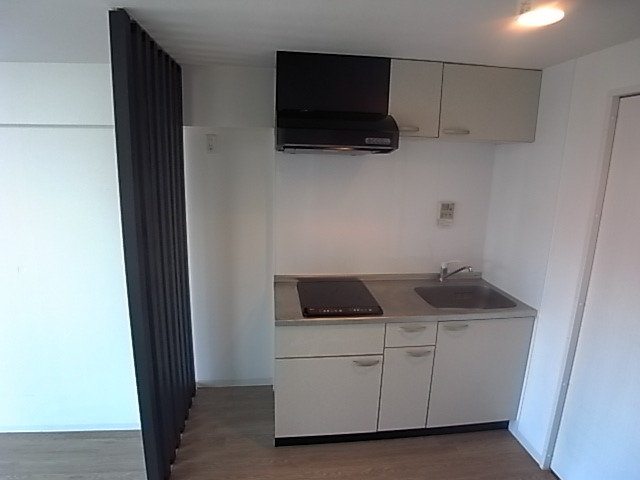 キッチン　ＩＨシステムキッチン。