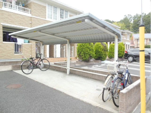 その他共有部分　★敷地内屋根付駐輪場です★