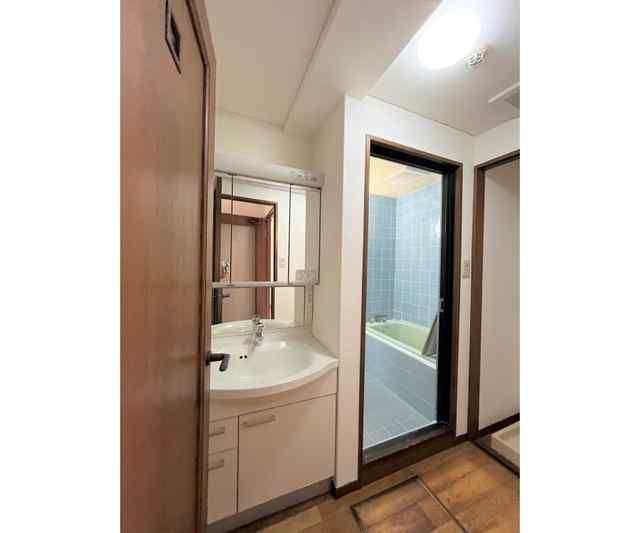 洗面設備　※同仕様写真