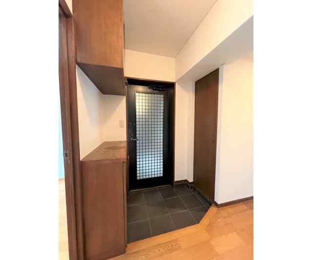 玄関　※同仕様写真