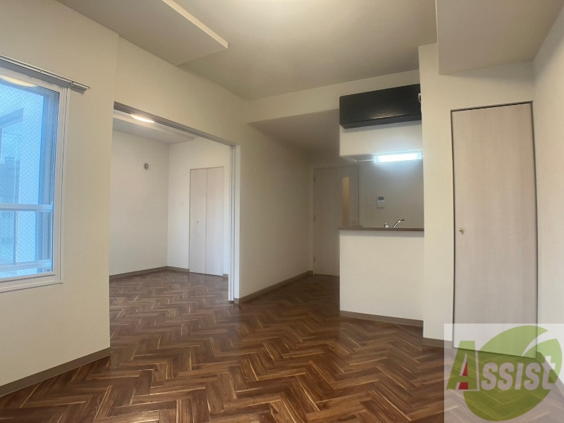 居室・リビング　広くてきれいなリビングです！快適に過ごせそうですね。