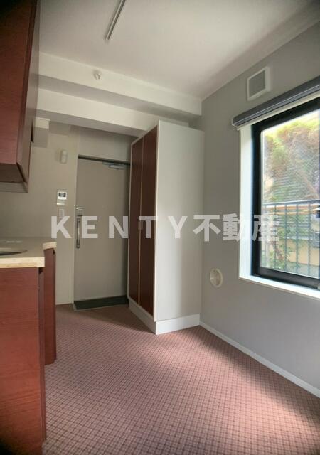 玄関　落ち着いた玄関です