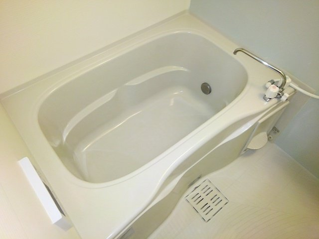 バス・シャワールーム　きれいなお風呂です