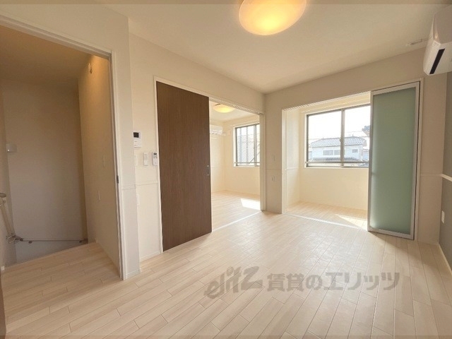 居室・リビング　リビング