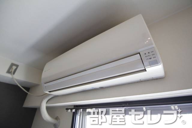 その他設備　冷暖房エアコン。