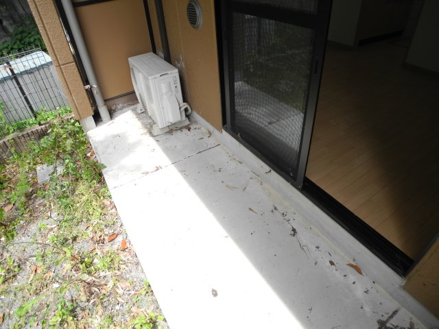 バルコニー　※同物件反転間取の写真です※現況を優先します※