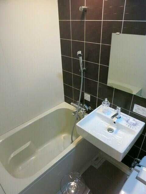 バス・シャワールーム　バス