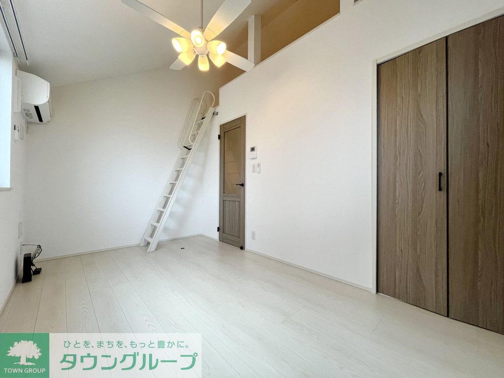 居室・リビング　★お部屋探しはタウンハウジング稲田堤店まで★