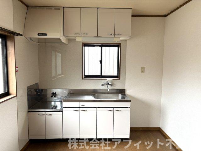 キッチン　吊り戸棚付キッチン