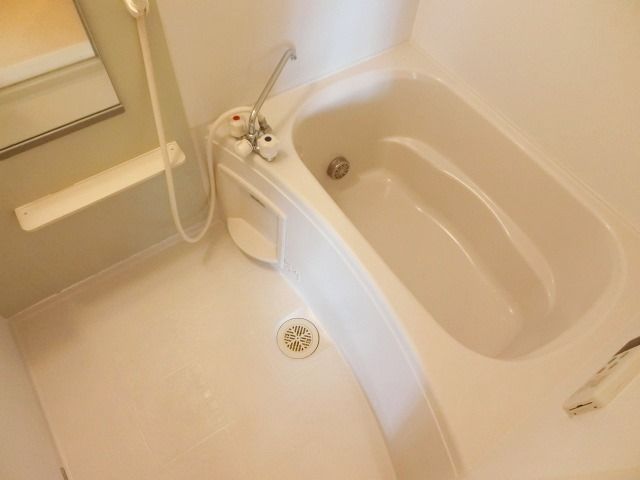 バス・シャワールーム　追焚出来ますよ。