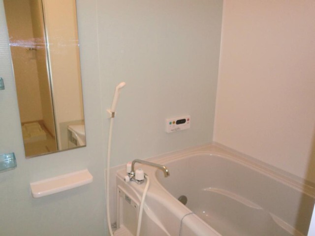 バス・シャワールーム　※反転２０２号室の写真