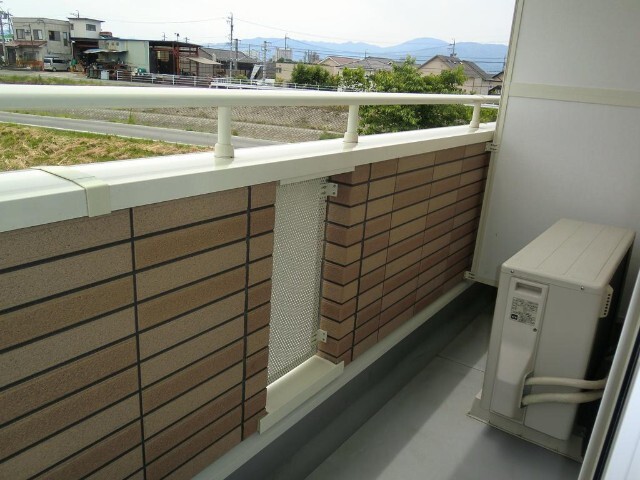 バルコニー　※反転２０２号室の写真