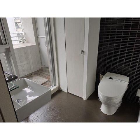 トイレ　トイレ