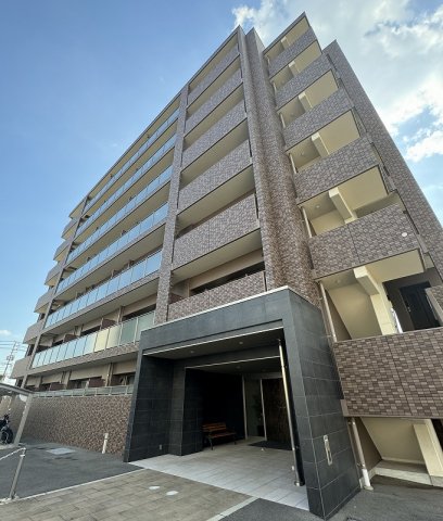 建物外観　落ち着いた雰囲気の外観です