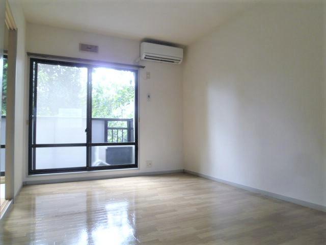 居室・リビング　※現況優先