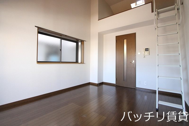 居室・リビング　同型タイプの為現状優先