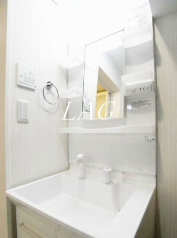 洗面設備　洗面台です。