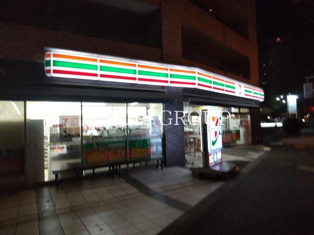 コンビニ　セブン-イレブン 世田谷等々力７丁目店（コンビニ）まで140m