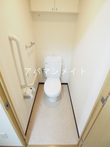 トイレ　トイレもきれいです