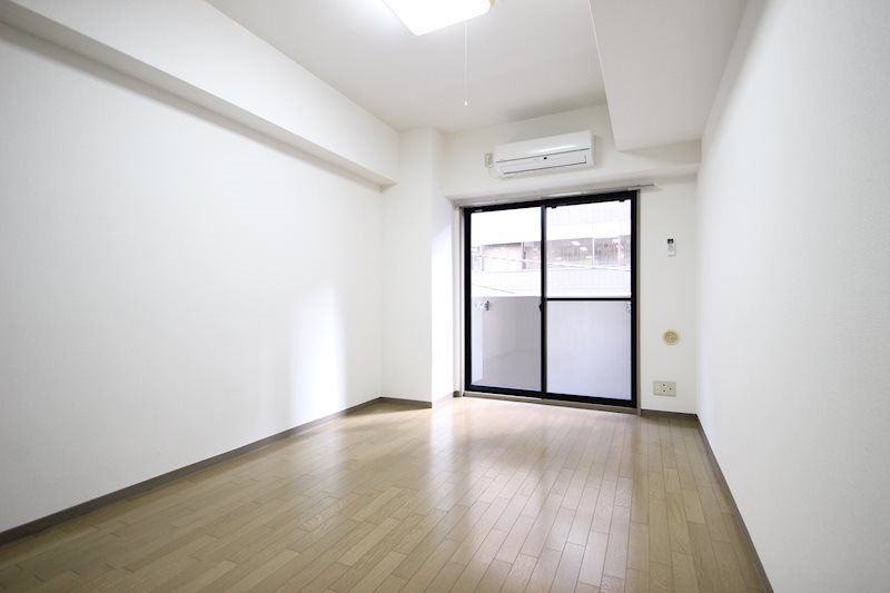 居室・リビング　※別部屋参考画像