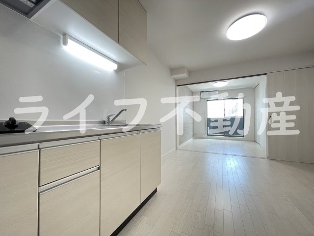 その他部屋・スペース　明るい色調の室内です