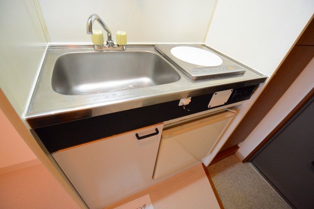 キッチン　壁付けキッチンでスペースを有効活用できます！